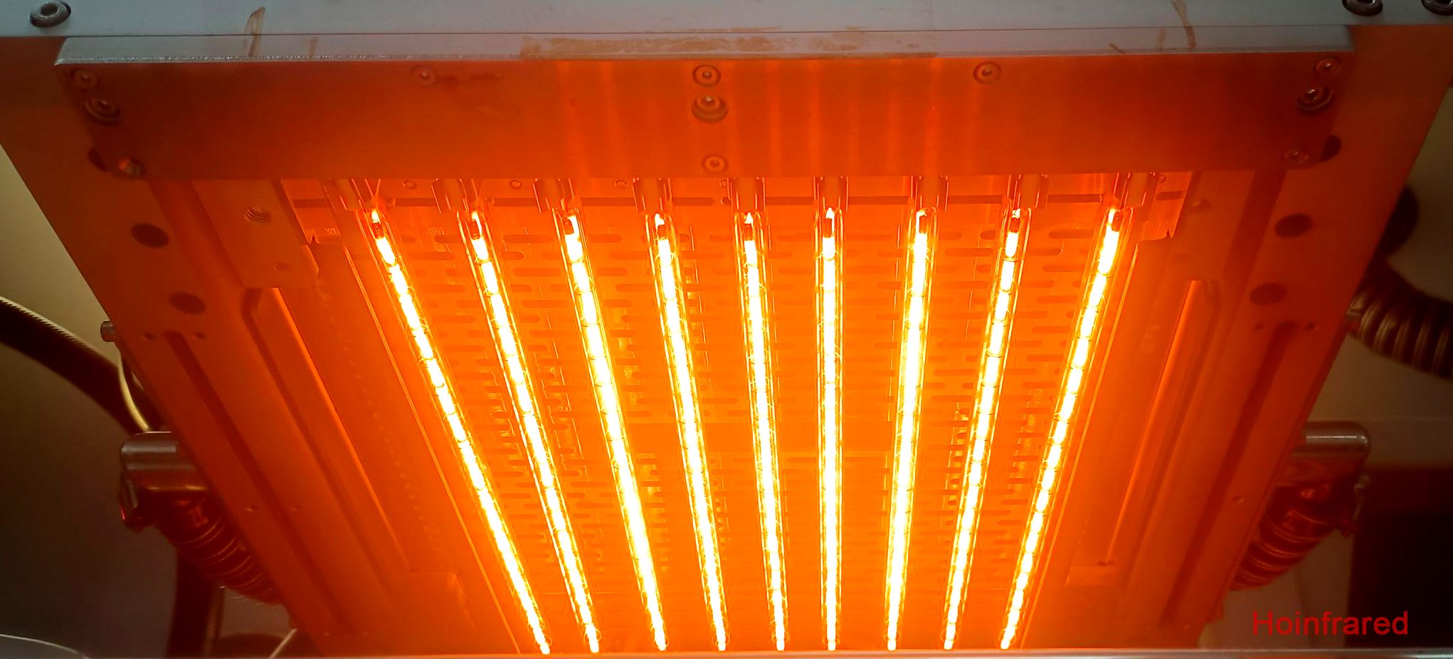 The field warming experiment using infrared emitters